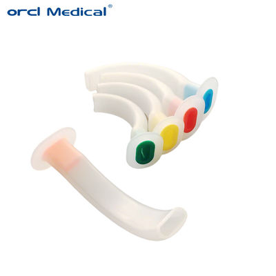 필수 PVC ABS/PE PP Guedel 호흡기 비상 상황에서 인증된 첫 번째 응답자가 호흡기 개방성을 유지하기 위해